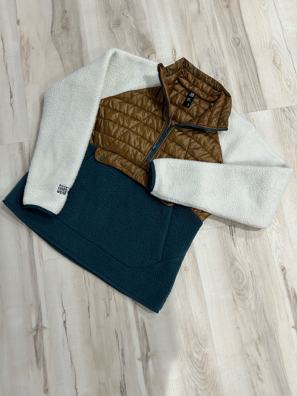 Mountain Hardwear Women’s Colorblock Puffer & Fleece Jacket - White, Teal & Brow
